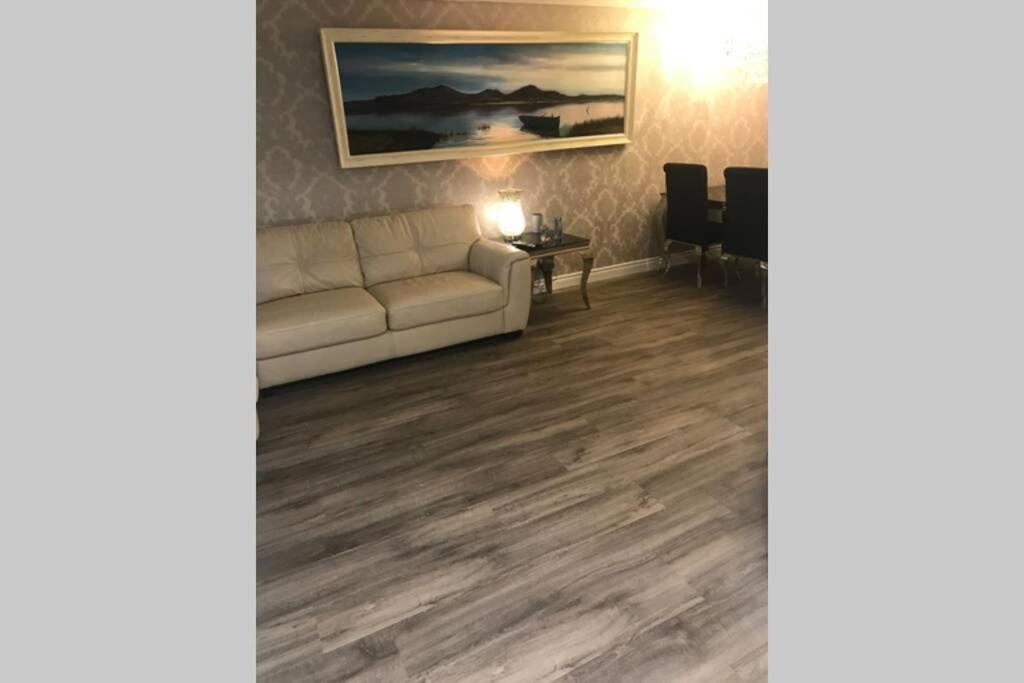Largs Sea Front, Modern Apartment Exterior photo